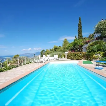 Sleeps 10 Pool Wifi T218137 Villa Maratea