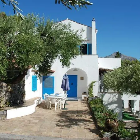 Sleeps 10 Pool Wifi T218137 Villa